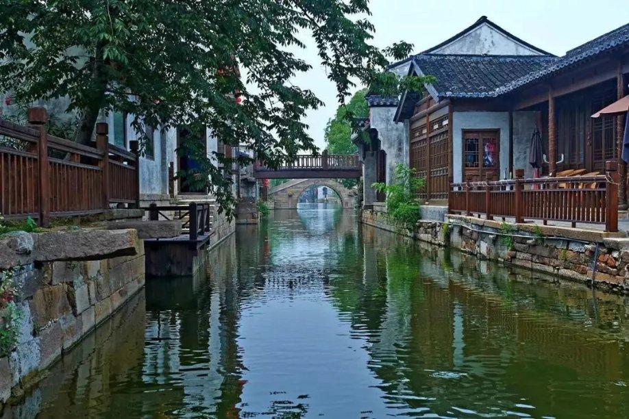 逃离危险禁地